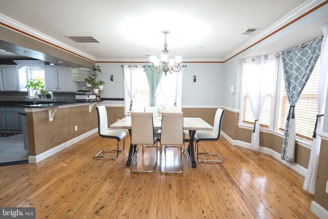 Foto del edificio - 6308 Ager Rd