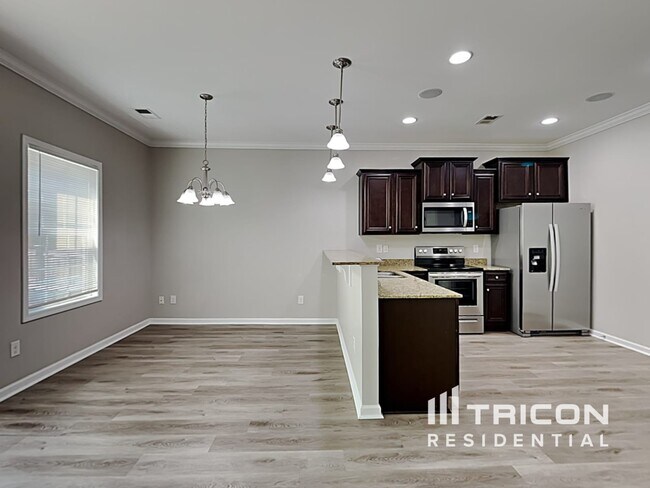Foto del edificio - 653 Dawsons Park Wy