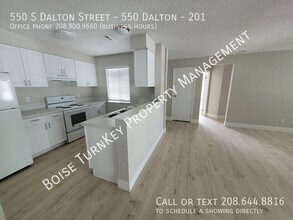 Building Photo - 550 S Dalton Ln