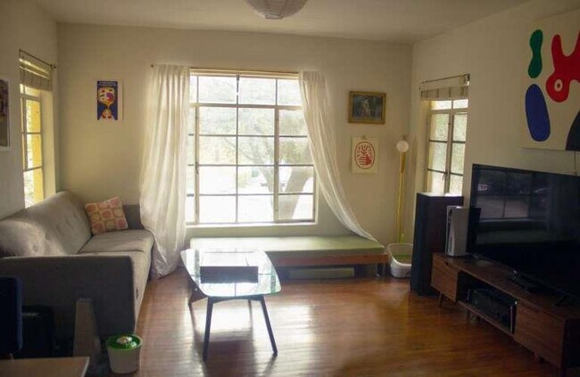 Foto del edificio - 1305 Kirkwood Rd