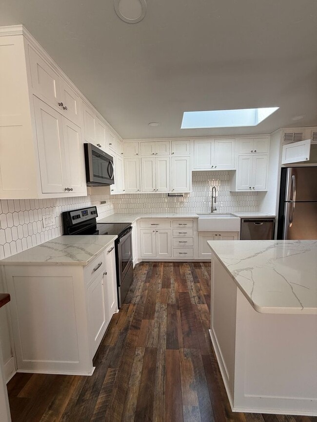 Foto del edificio - Charming 3 bed 2 bath!