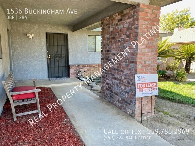 Building Photo - $2,150 Clovis Home 3 Bedroom 2 Bath, Ashla...