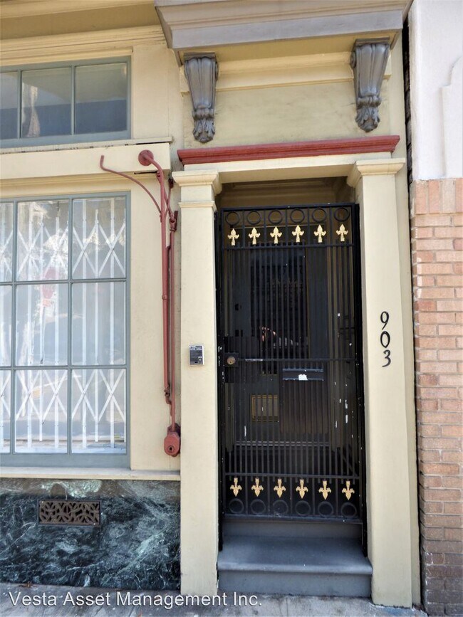 Foto del edificio - 901-903 Castro St