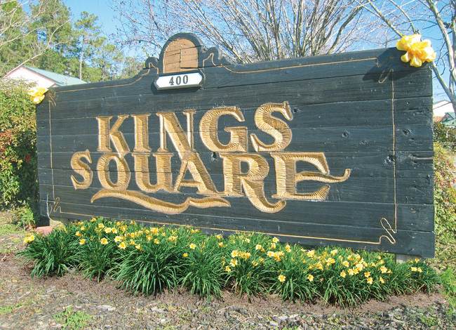 Foto del edificio - King's Square Apartments