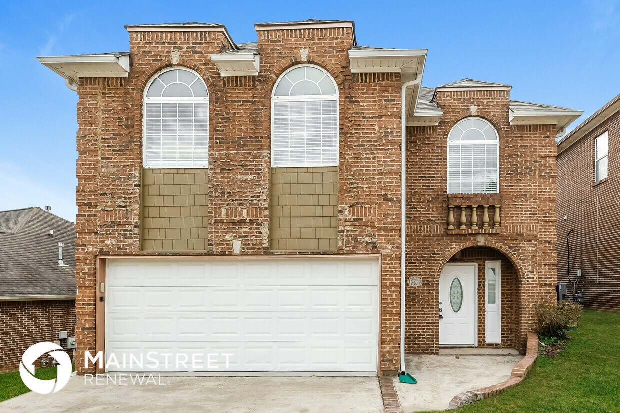 Primary Photo - 1205 Riverford Dr