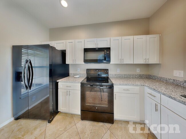 Building Photo - 1708 Meadow Pond Way