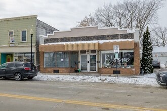 Building Photo - 1209 N Main St