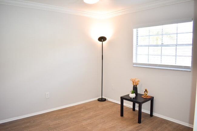 Building Photo - BC Tampa