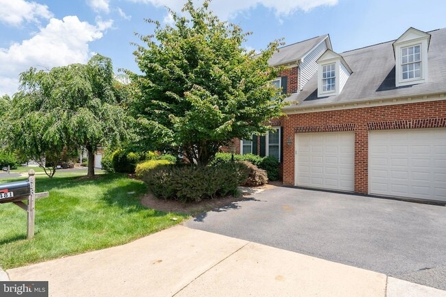 Foto del edificio - 4481 Shady Point Pl