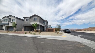 Building Photo - 8907 Deer Isle St