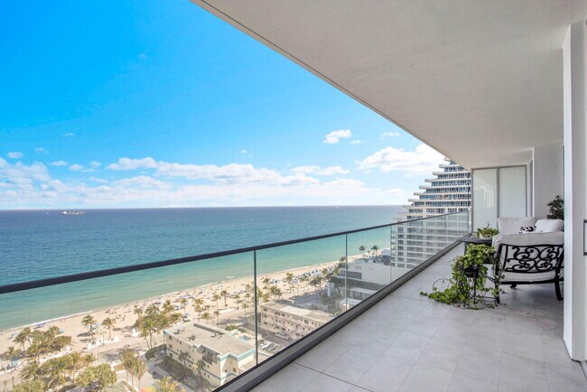 Foto del edificio - 153 N Seabreeze Blvd