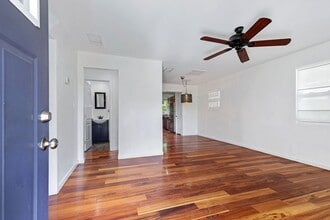 Building Photo - 6742 N 23rd Dr