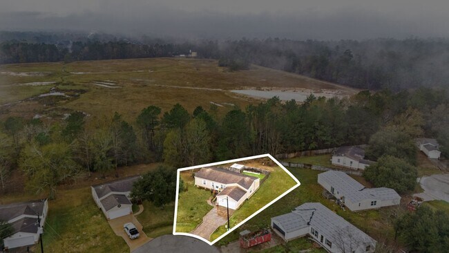Foto del edificio - 16330 Hill Country Ct