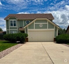 Building Photo - 7860 Candleflower Cir