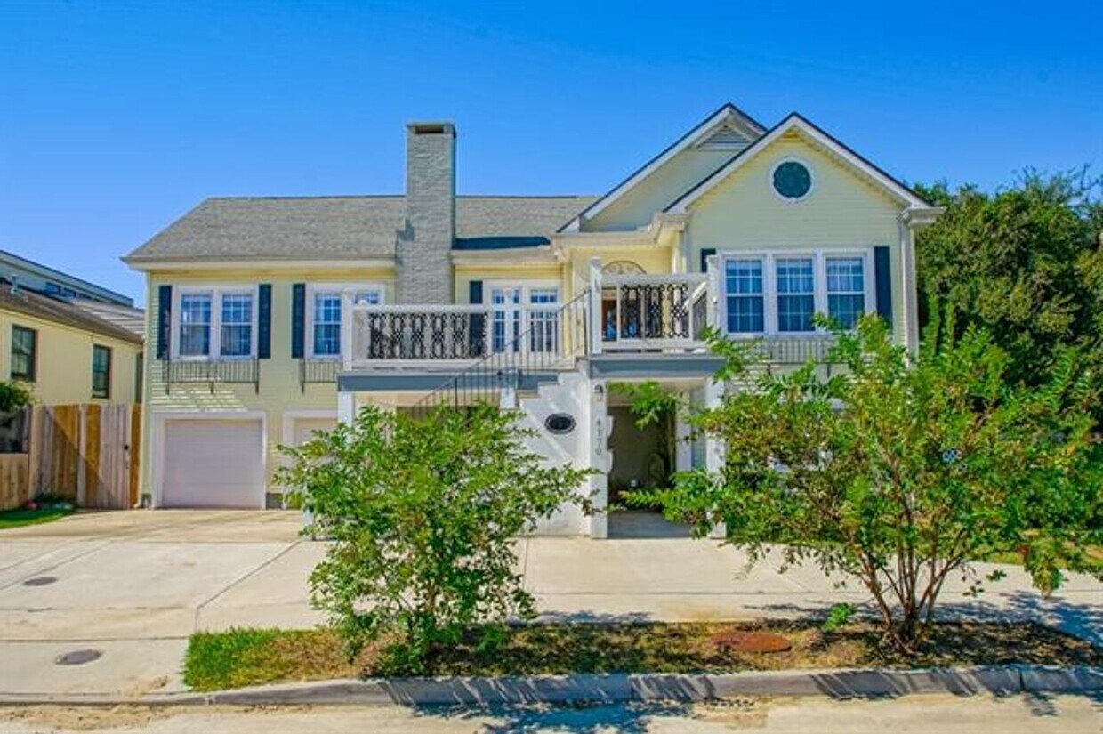 Foto principal - 4176 Vincennes Pl