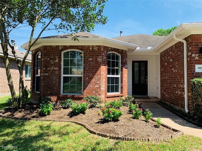 Building Photo - 3 br, 2 bath House - 4035 Mt Everest Way