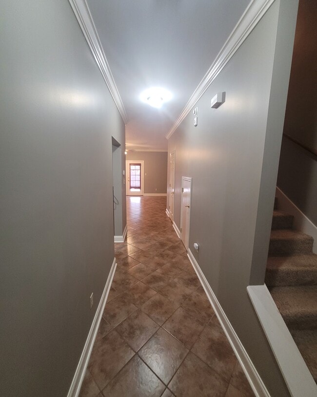 Foto del edificio - 8 Townhouse Cv