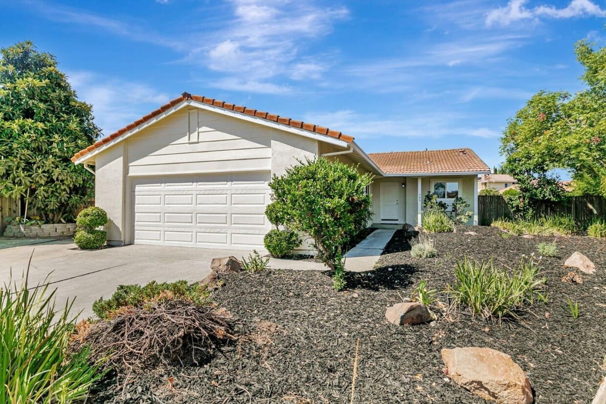 Primary Photo - Completely remodeled Blossom Valley Home