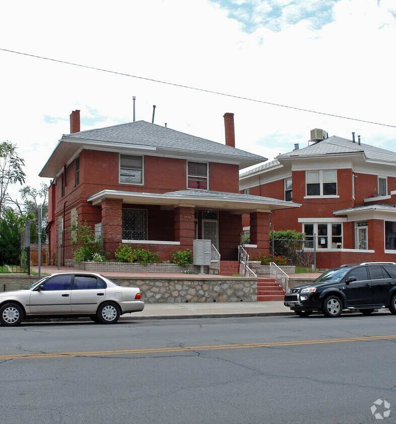 Building Photo - 1504 Montana Ave