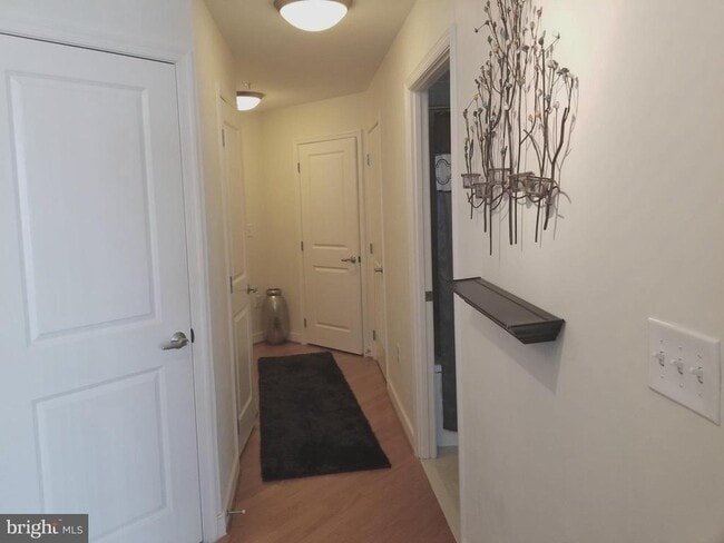 Building Photo - 155 Potomac Passage