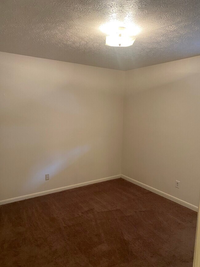 Building Photo - 3207 Tallywood Dr