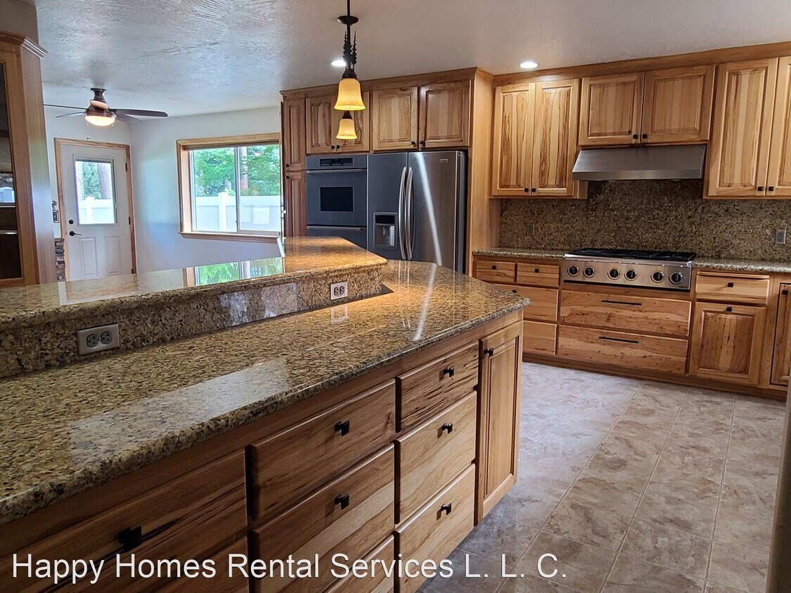 4 br, 2 bath House 15176 N. Wright Street House Rental in Rathdrum