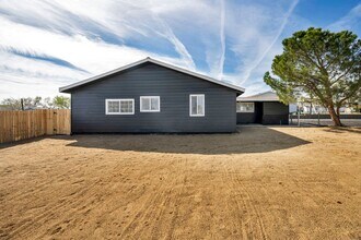 Building Photo - 360 Westbrook Ln