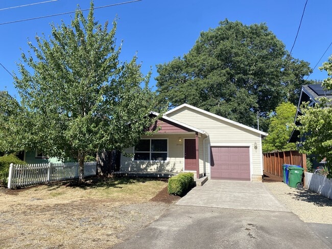 Off-street Parking - 12733 SE 23rd Avenue