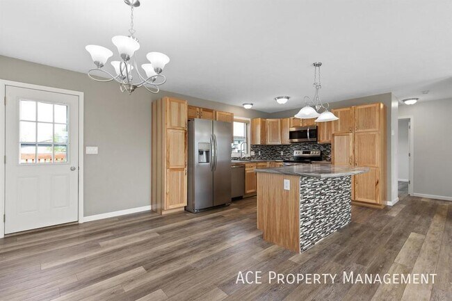 Foto del edificio - 520 Crazy Horse St