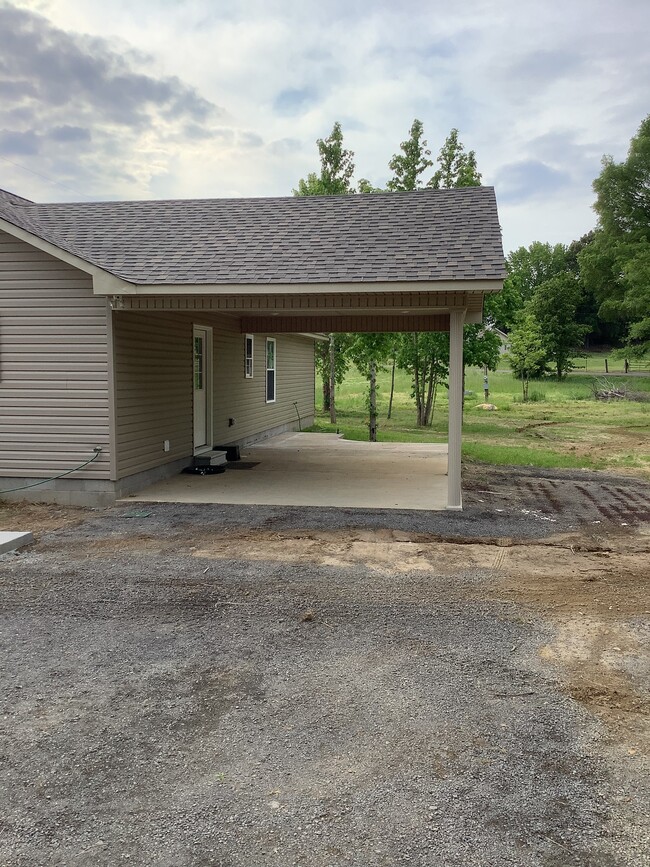 one car carport - 3700 Sorrell Chapel Rd