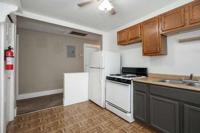 Foto del edificio - 1432 W 110th St