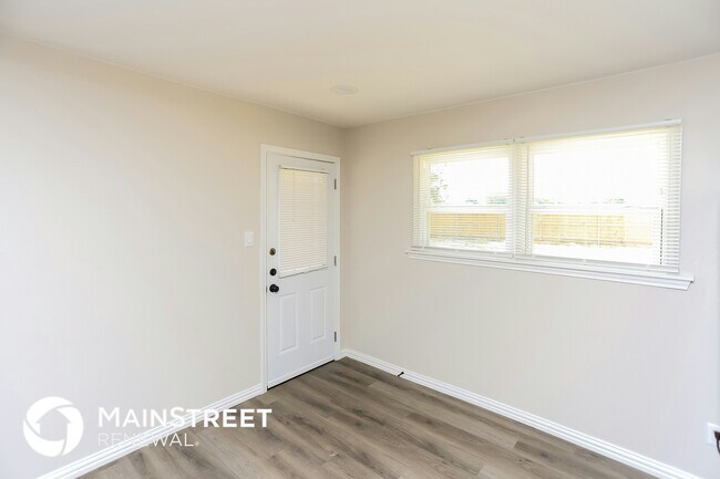 Foto del edificio - 317 Worthy St