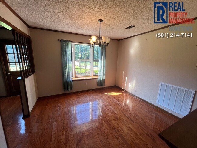 Foto del edificio - 8512 Highway 5-
