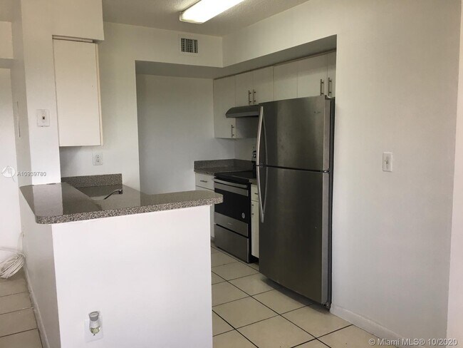 Foto del edificio - 15231 SW 80th St