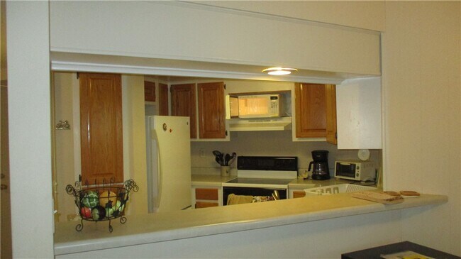 Building Photo - 15002 Windward Dr