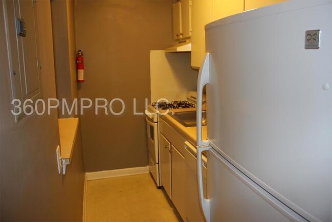 Foto del edificio - 2805 Northeast Expy