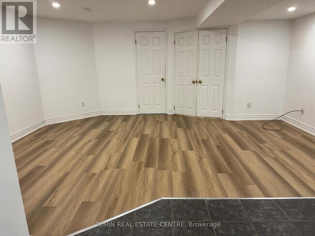 Building Photo - 1150 Lambton Dr