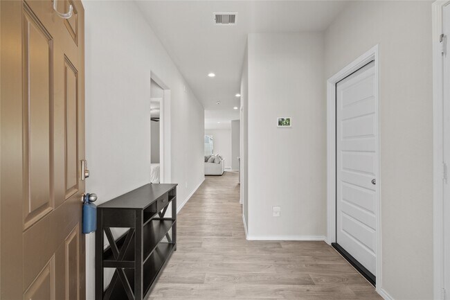 Foto del edificio - 10929 33rd Ave N