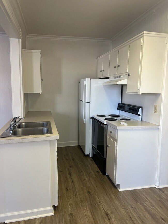 Foto del edificio - 162 N Carlisle St