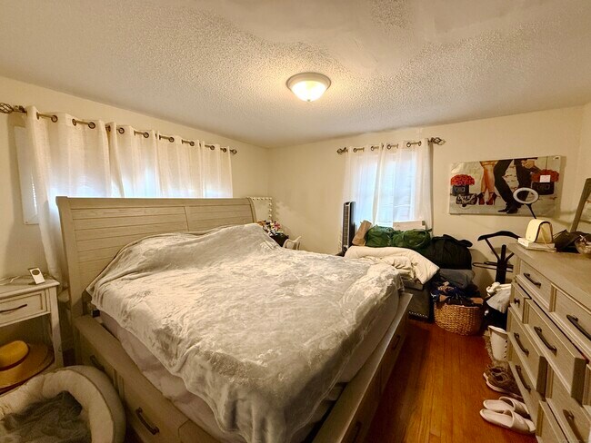 Foto del edificio - 12 South St