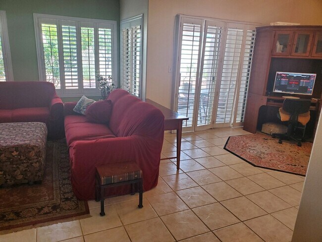 Foto del edificio - 2521 Cog Hill Ln