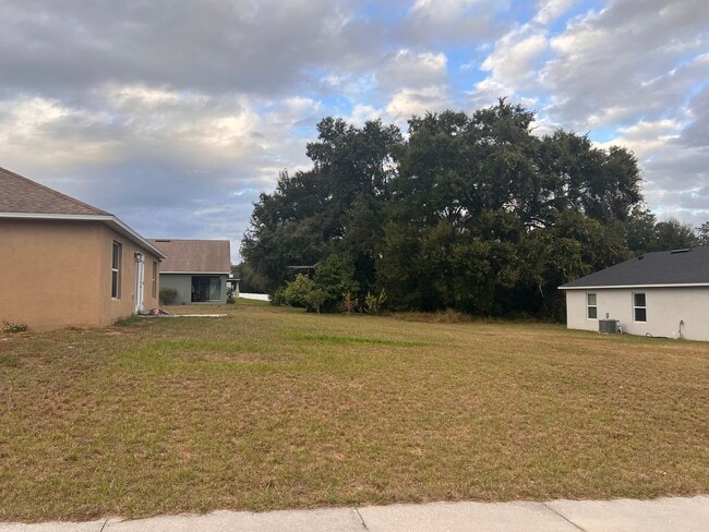 Foto del edificio - 1500 Kayuni Dr