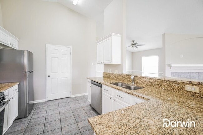 Building Photo - 16031 Krista Ct, Houston, TX 77049
