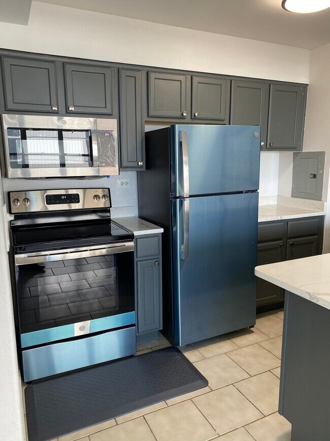 Foto del edificio - 6030 N Sheridan Rd