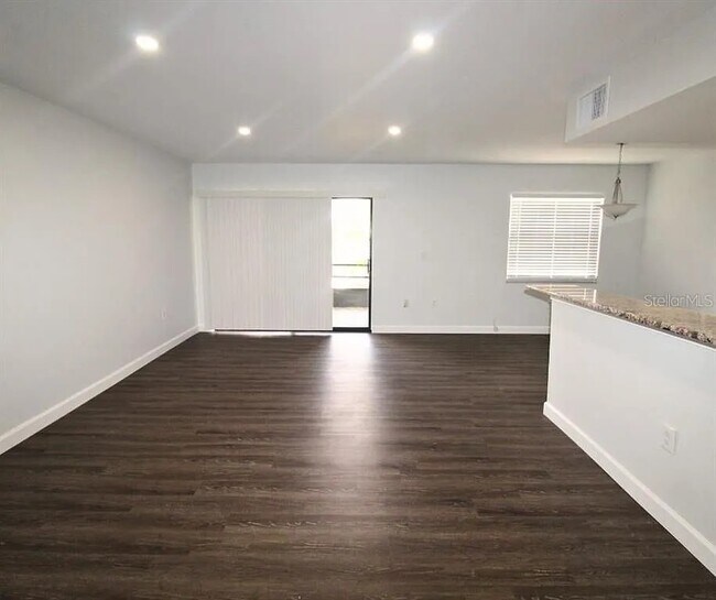 Foto del edificio - 2467 Twin Dr