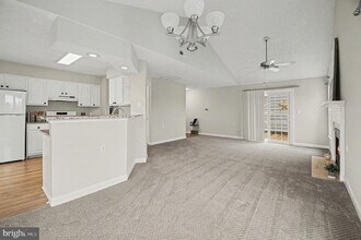 Building Photo - 11154 Summers Cove