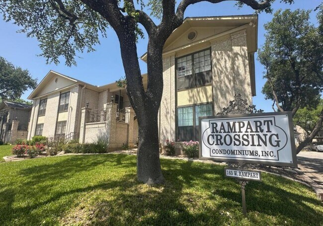 Foto del edificio - 165 W Rampart Dr