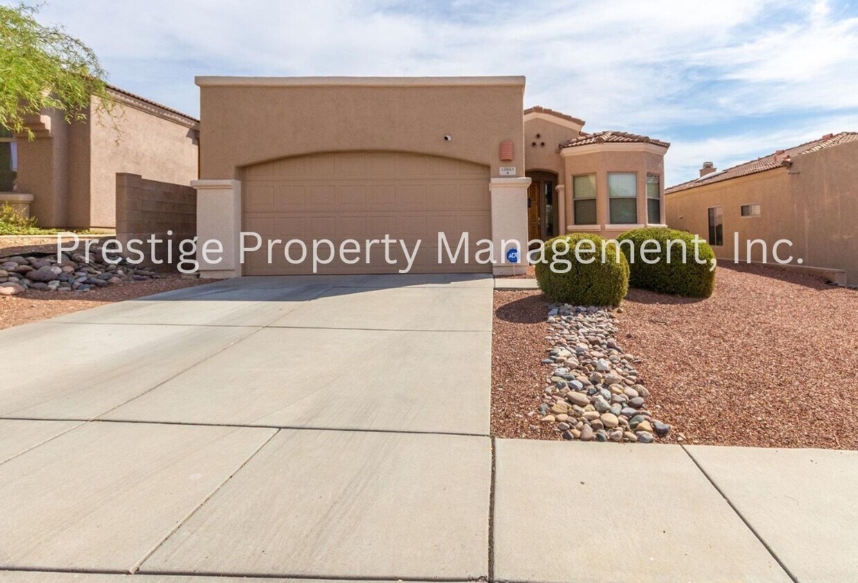 Foto principal - 3Bd/2Ba Dreamy Home in the Rancho Del Lago...