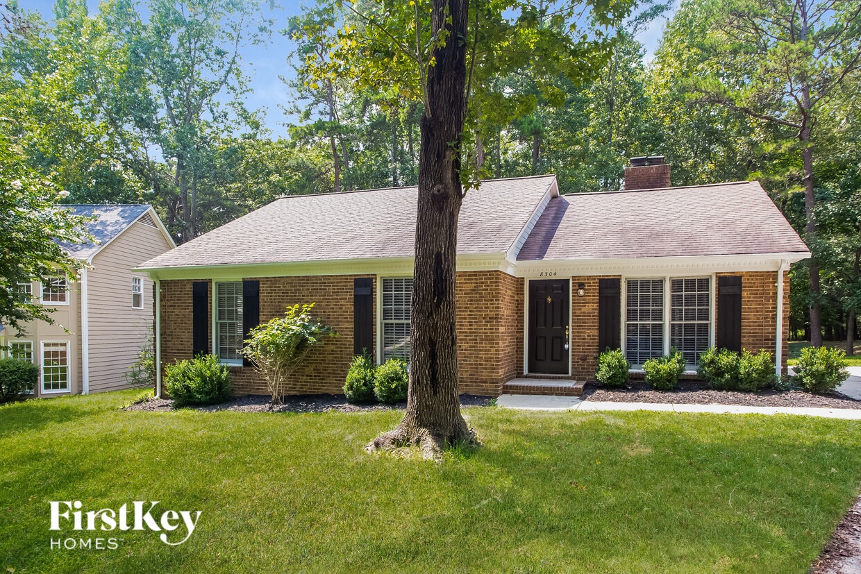 Primary Photo - 8304 Lacewood Pl