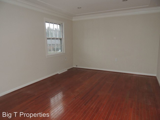 Foto del edificio - 4 br, 2 bath House - 210 Washington Street NE